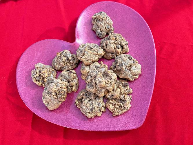 For Valentine’s Day this year, my treat of choice is a cookie that represents love to me, the Neiman Marcus chocolate chip cookie. My friend Janice presented several of these cookies to me when I successfully defended my Ph.D. dissertation.