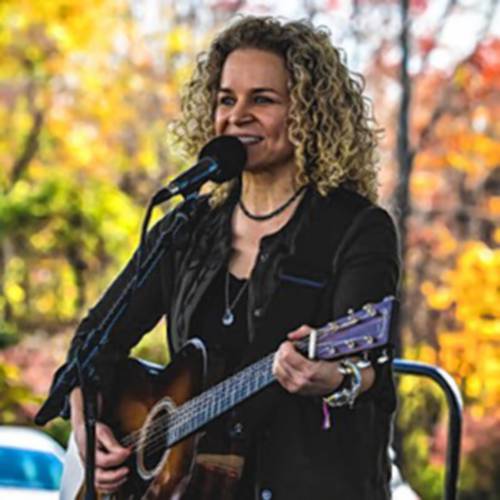 Mount Toby Concerts will welcome singer-songwriter and poet Lara Herscovitch for a performance on Saturday, Feb. 17. Mount Toby Concerts will welcome singer-songwriter and poet Lara Herscovitch for a performance on Saturday, Feb. 17.