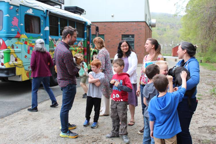 Colrain Central School students meet the children’s book author/illustrator team of Matthew Swanson and Robbi Behr, and their dogs Goji and Dumbles.