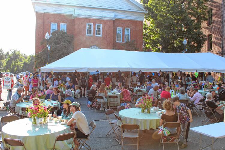 Stone Soup Café’s annual Harvest Supper drew hundreds of people to Court Square in Greenfield on Saturday. 