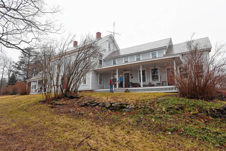 The main house at Kenburn Orchards in Shelburne.
