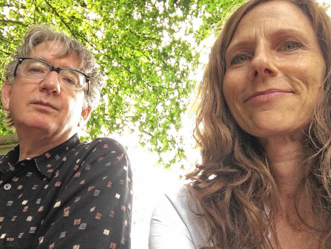 The 1794 Meetinghouse in New Salem will present Pioneer Valley singer-songwriter Tracy Grammer, at right, with Jim Henry, at left, on Saturday, July 27.