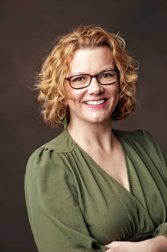 JULIE DAVIS