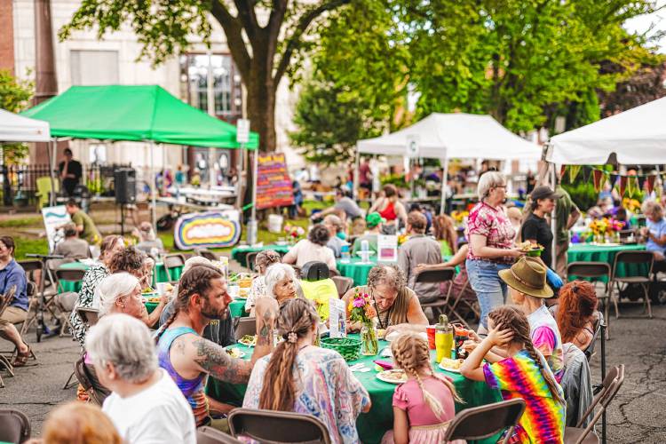 Diners enjoy their meals at the 2023 Harvest Supper on the Greenfield Common. The 19th annual event will be held Saturday, Aug. 24, from 4 to 7 p.m.