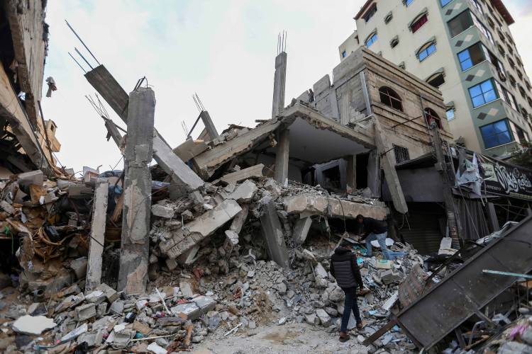 People inspect damage and recover items from their homes following Israeli air strikes, on March 4, 2024 in Rafah, Gaza. As of Thursday Feb. 29th, more than 30,000 people had been killed in Gaza since the start of the war on Oct. 7, according to the territory’s health ministry. People inspect damage and recover items from their homes following Israeli air strikes, on March 4, 2024 in Rafah, Gaza. As of Thursday Feb. 29th, more than 30,000 people had been killed in Gaza since the start of the war on Oct. 7, according to the territory’s health ministry.