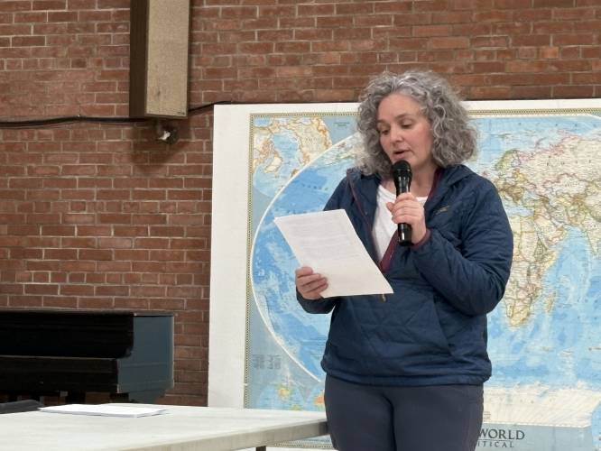 Shelburne resident Leiha Maldonado speaks against the Shelburne Selectboard’s decision to retain Police Detective Tucker Jenkins.