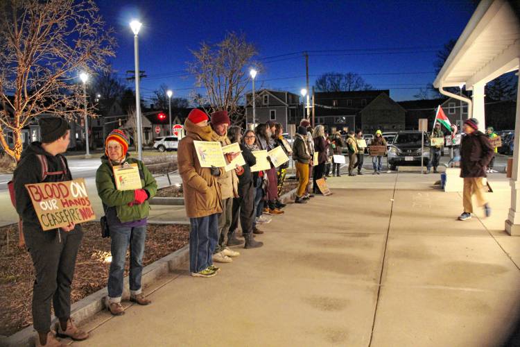 Dozens of residents gathered out the John Zon Community Center prior to Wednesday’s City Council meeting to urge the council to adopt a resolution calling for a case-fire in Gaza. The resolution is likely to come before the council in March.