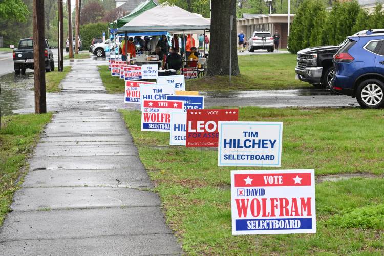 Election signs outside Deerfield Town Hall on Monday.