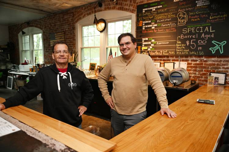 Stephen Valeski and Chris Fontaine have announced they will be closing Pioneer Valley Brewery in Turners Falls at the end of May.