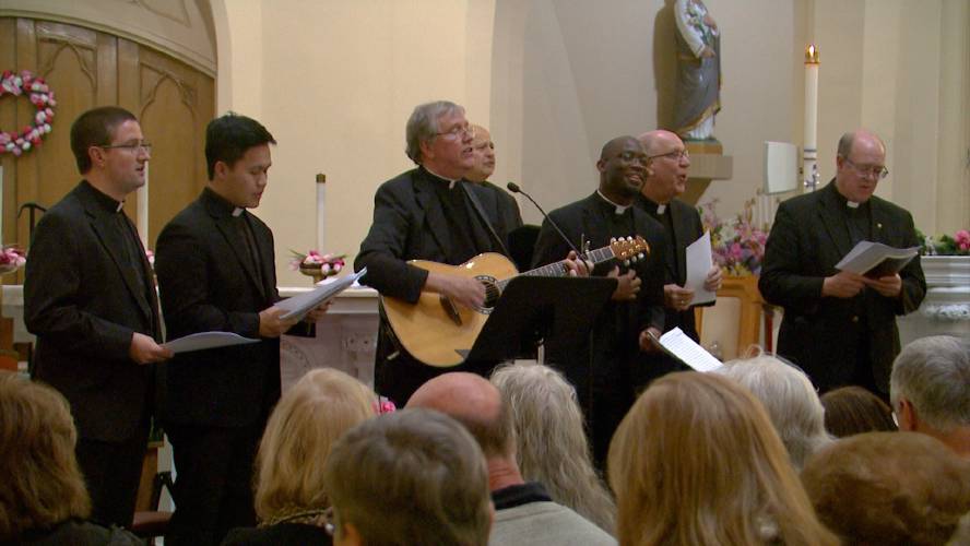 “People don’t get to see priests in such a mundane setting,” said the Rev. Francis Reilly, the director of The Singing Priests, a group of roughly 12 Catholic priests that serenades audiences with setlists that include sacred hymns and classic popular hits.