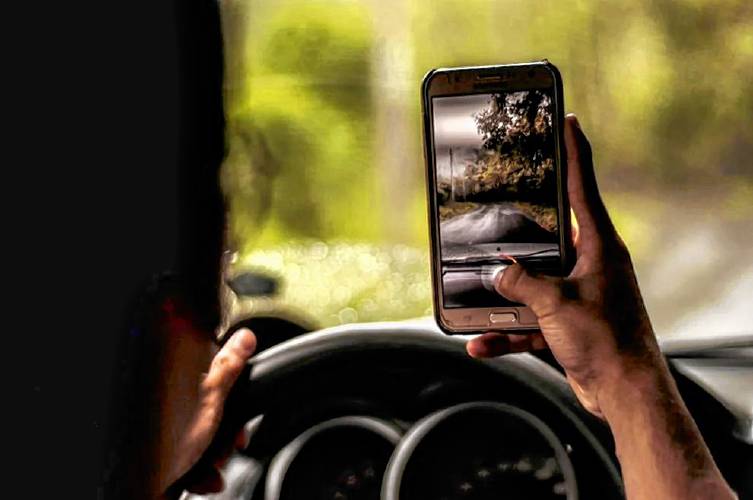 The Massachusetts House has cleared a bill that would ban video inside moving vehicles. The Massachusetts House has cleared a bill that would ban video inside moving vehicles.